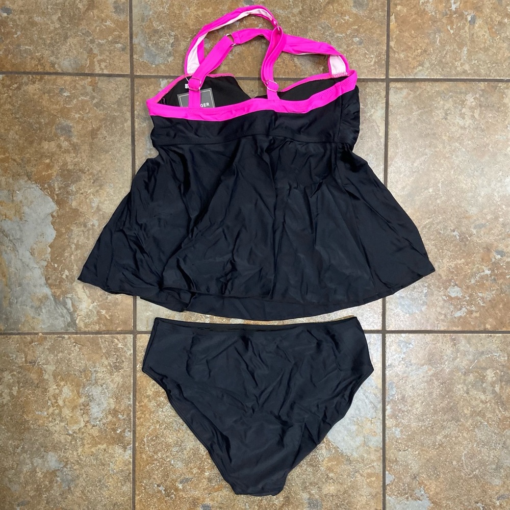 Black and Pink Women's Swim Takini - Picture 5 of 9